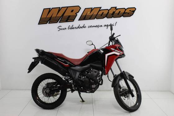 HONDA XRE 300 SAHARA RALLY HONDA XRE 300 SAHARA RALLY
